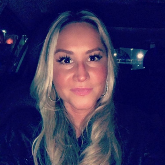 Meet the Posher Other - Meet your Posher, Michelle